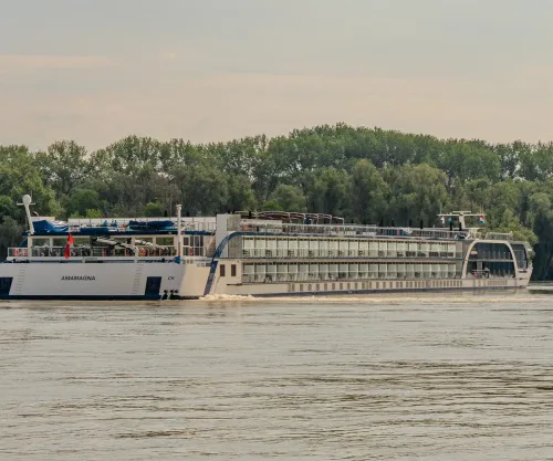 Prošećite Vukovarom i zaplovite Dunavom